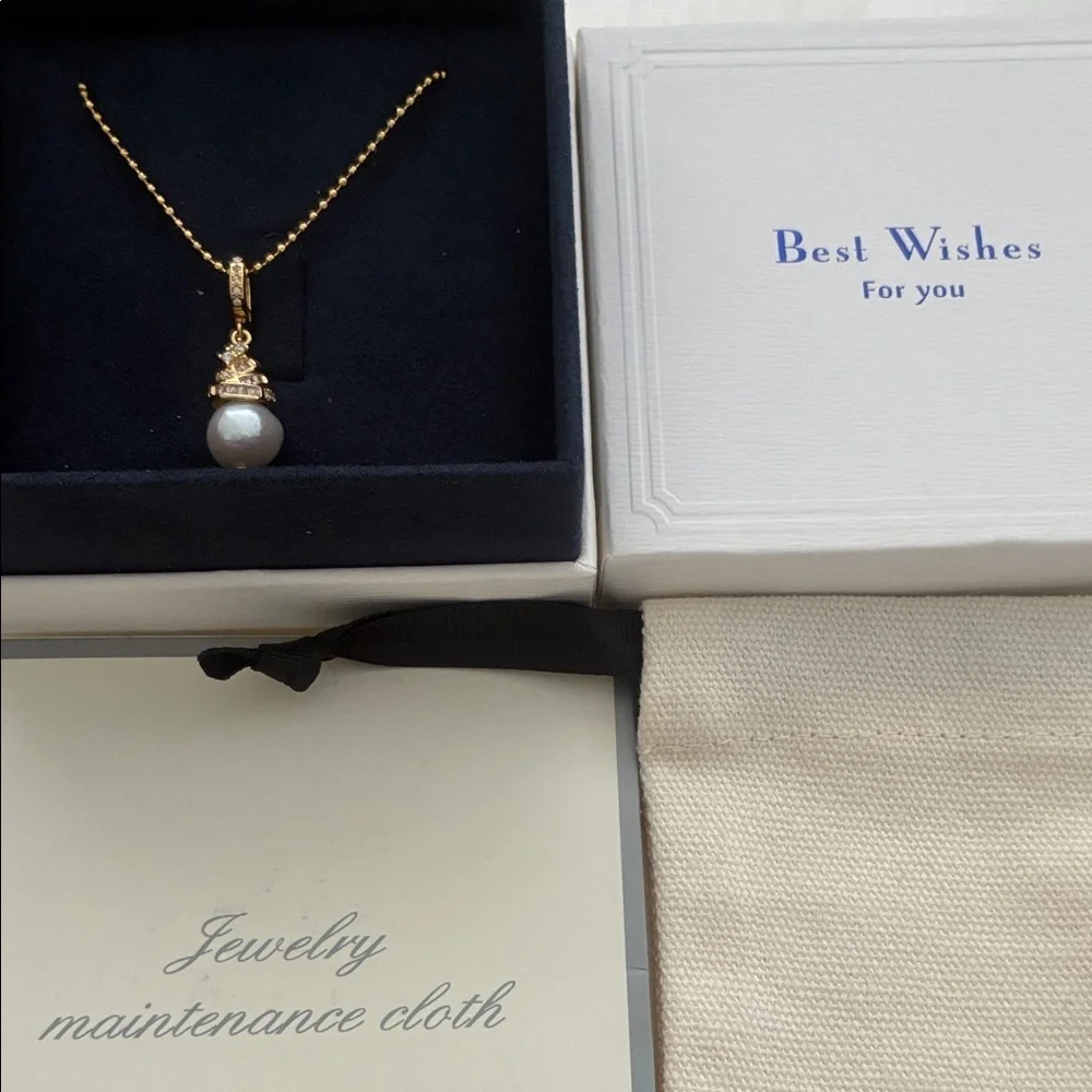 Gold Christmas Tree Pendant Necklace with Pearls| freshwater pearl necklace - Picture 5 of 5